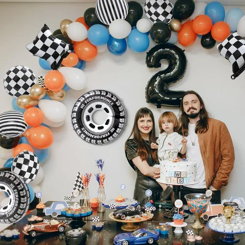 Miniatura 5 de 12 globos de aluminio de automóvil de carreras blanco y negro, globos a cuadros con bandera a cuadros y globos de neumáticos de rueda caliente