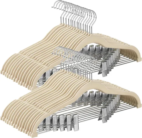 Miniatura 13 de SONGMICS Paquete de 20 perchas para pantalones, perchas de terciopelo de 16.7 pulgadas de largo con clips ajustables, perchas resistentes