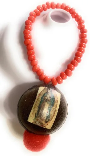 Miniatura 5 de Ojo de Venado Lady of Guadalupe, Cuentas de cristal, No