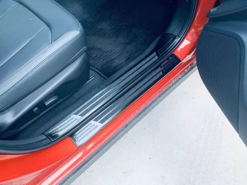 Miniatura 5 de Accesorios de automóvil compatibles con Subaru Crosstrek 2023-2026, placa interior del umbral de la puerta, cubierta protectora de arañazos, marco