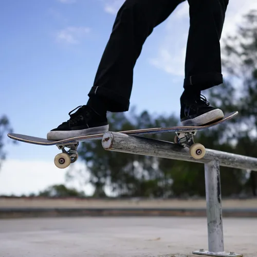 Miniatura 5 de PATIKIL Hoja de cinta de agarre, cinta antideslizante, impermeable, de alta tracción, empuñaduras de papel de lija para patineta, patineta