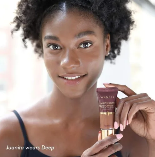 Miniatura 4 de Wander Beauty Base líquida Nude Illusion, rica profunda, cobertura media a completa con niacinamida y extracto de loto, acabado natural