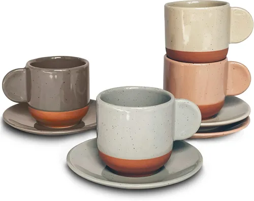 Mora - Juego de 4 mini tazas de café expreso de cerámica, 3 onzas - Pequeñas tazas de inspiración italiana con platillos para pequeños shots de café