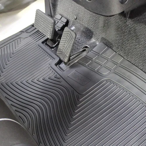 Miniatura 7 de Shield Family/Club Clean Golf Cart Floor Mat, New & Improved, Only Golf Car Mat to Meet 6 ASTM Standard for DS, TXT, RXV, Precedent, Yamaha & Icon
