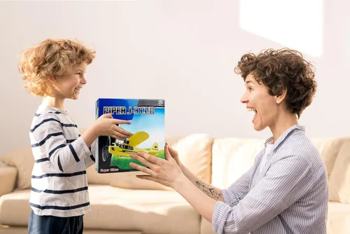 Miniatura 4 de J-3 Plus RC Avión para niños – Avión de control remoto de 2 canales con cuerpo de espuma, fácil listo para volar, juguete planeador al aire libre