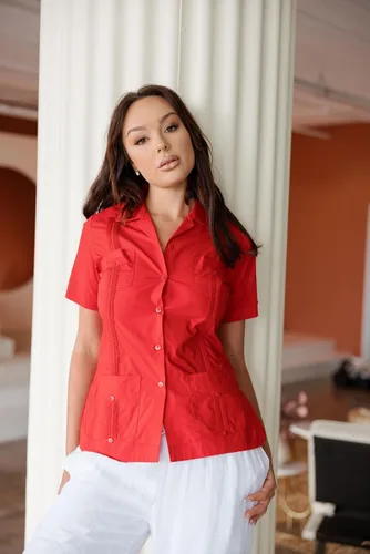 Miniatura 2 de Women's Traditional Guayabera Shirt Cotton Blend 4 Pocket Design Short Sleeve