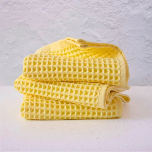 Miniatura 21 de PÜSKÜL - Paquete de 2 toallas de baño y spa de punto gofre, 100% algodón orgánico turco de alta calidad, fina de secado rápido, fabricadas en Beige