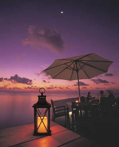 Miniatura 4 de YAKii Farol vela decorativo de 14 pulgadas, sin llama, con temporizador LED de plástico, para colgar en interiores y exteriores, decoración del día