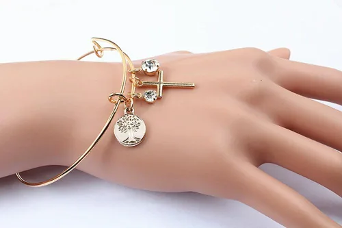 Miniatura 6 de Kinteshun. Conector colgante moderno variado. Aleación de cruz cristiana religiosa para joyas y accesorios. (25 unidades, color plateado envejecido)
