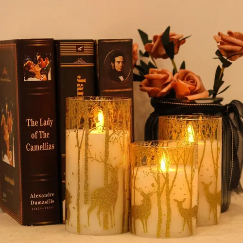 Miniatura 4 de GenSwin Velas de cristal sin llama parpadeantes con decoración de ciervos y temporizadores remotos, luz LED de mecha móvil a pilas, juego de 3 velas