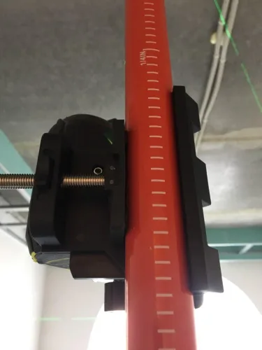 Miniatura 9 de Firecore Poste láser telescópico de 13 pies/4m con montaje láser de 1/4 pulgadas por 20 pulgadas, poste de montaje de nivel láser ajustable