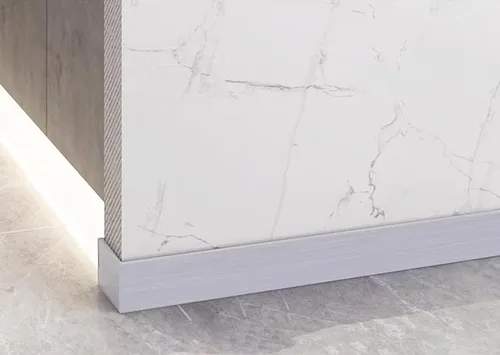 Miniatura 6 de Borde de pared autoadhesivo 3D de color metálico, impermeable, fácil de aplicar, azulejos de cocina y baño, 4.2 x 196.8 pulgadas (plateado)