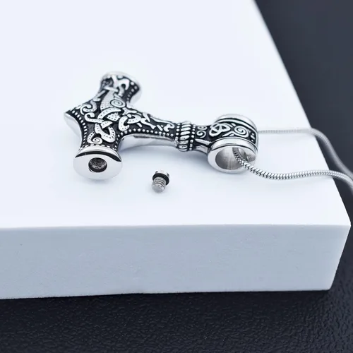 Miniatura 14 de Collar de urna de talismán de martillo de Thor vikingo nórdico para cenizas, acero inoxidable para hombre, joyería de cremación vintage, amuleto