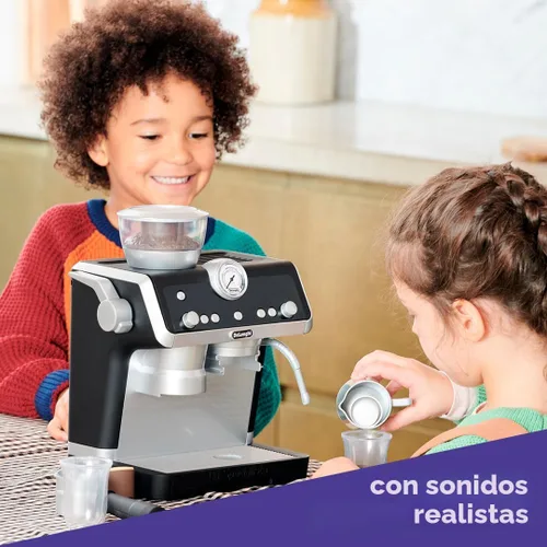 Miniatura 5 de Casdon De'Longhi Toys Barista Cafetera. Juego de cocina de juguete para niños con partes móviles, sonidos realistas y revelación de café mágico.