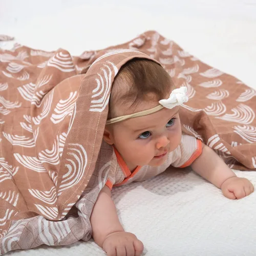 Miniatura 5 de BabyWhale Manta de muselina para envolver con sombrero y vincha con moño, juego de manta con estampado de animales para bebés niños y niñas, manta