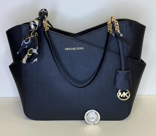 Miniatura 8 de Michael Kors Jet Set - bolsa de hombro para viaje con cadena grande, cartera triple Michael Kors Jet Set.