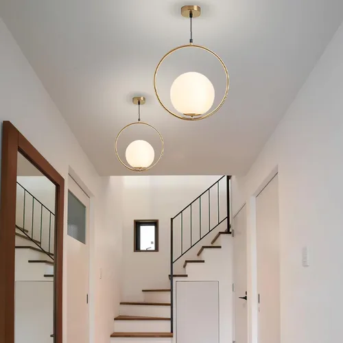 Miniatura 7 de KCO Moderna lámpara colgante de globo dorado con 1 luz individual de cristal blanco para isla de cocina, lámpara colgante ajustable de mediados