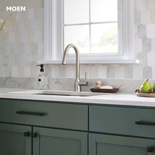 Miniatura 11 de Moen Adler - Llave de cocina de arco alto con una sola manija, resistente a manchas de acero inoxidable con limpieza eléctrica, 87233SRS Acero