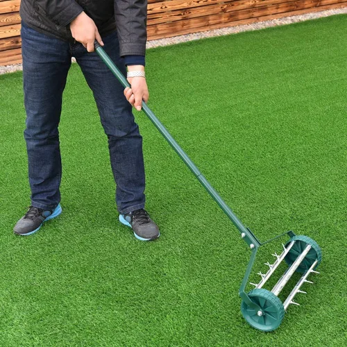 Miniatura 6 de Goplus Aireador de césped rodante, 18 pulgadas para jardín y patio, con púas de empuje giratorias, para aireación de suelo de alta resistencia
