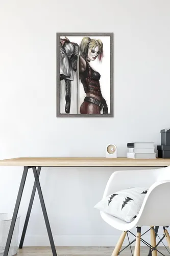 Miniatura 6 de DC Comics - Póster de pared de Harley Quinn, 22.4 pulgadas de largo x 14.7 pulgadas de ancho, versión enmarcada de madera de granero