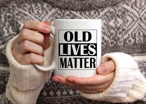 Miniatura 5 de Rogue River Tactical La mejor taza de café divertida Old Lives Matter Senior Citizen Novedad Taza de Jubilación Cumpleaños Gag Regalo Mamá Papá
