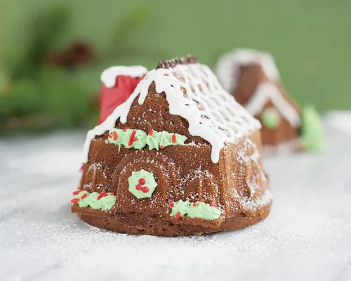 Miniatura 4 de Nordic Ware - Molde para casita de jengibre Duet