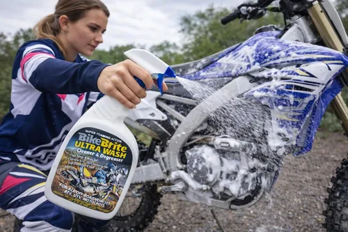 Miniatura 6 de Bike Brite MC44U Ultra Wash Limpiador y desengrasante para vehículos todoterreno, 32 onzas líquidas, azul