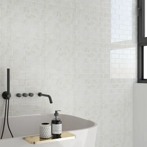 Miniatura 5 de Livelynine 16 Azulejos de Oro de Mármol Despegar y Pegar Salpicaduras para Cocina Adhesivos de Azulejos de Pared para Baño Salpicaduras Impermeables