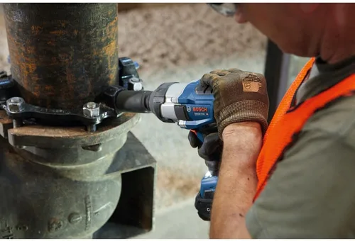 Miniatura 4 de BOSCH GDS18V-770CN PROFACTOR Llave de impacto de 3/4 pulgadas lista para conectarse de 18 V con anillo de fricción y orificio pasante
