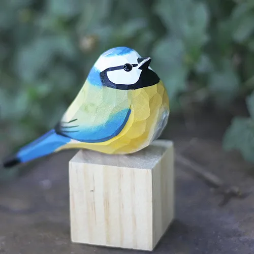Miniatura 19 de Figura de pájaro de madera Azure Tit, tilo tallado a mano, marrón claro, decoración moderna para el hogar, regalo de pájaro