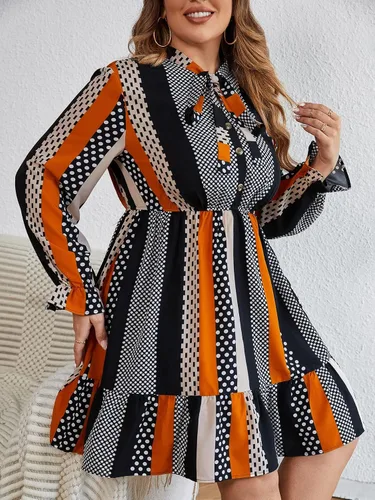 Miniatura 3 de MakeMeChic Vestido corto de manga larga a rayas con lunares y dobladillo con volantes para mujer, talla grande