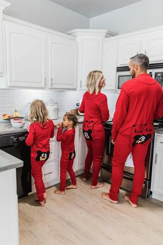 Miniatura 47 de Lazy One - Pijamas navideñas a juego con solapa trasera; para perros, bebés, niños, adolescentes y adultos