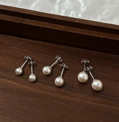 Miniatura 2 de Aretes pequeños de perlas de plata de ley redondos de 0.118in AAAA blanco perlas de agua dulce, Perla, nácar