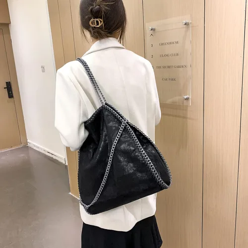 Miniatura 9 de JOTHIN Bolso grande para mujer, bolso cruzado con cadena, bolso de mano de diseñador para mujer, bolso de hombro (negro)