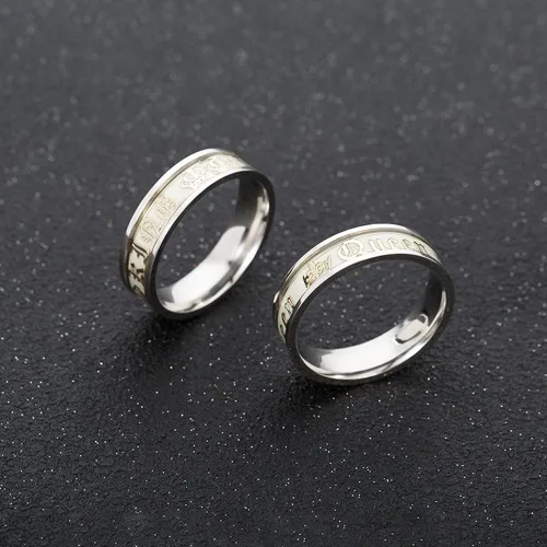 Miniatura 4 de Juego de anillos que brillan en la oscuridad, tamaño King Queen para él y su plata de acero inoxidable a juego para parejas, anillos de aurora