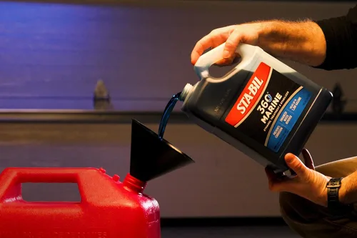 Miniatura 7 de STA-BIL 360 Marine -Tratamiento de etanol y estabilizador de combustible, previene la corrosión, ayuda a limpiar el sistema de combustible