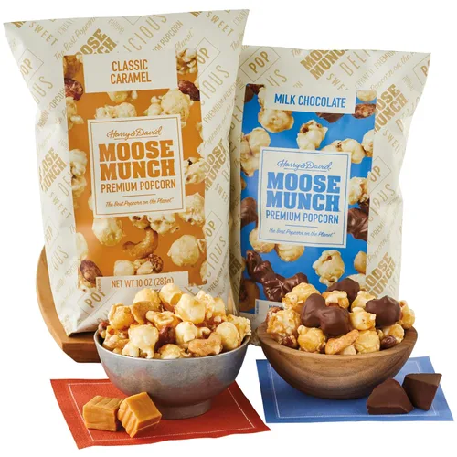 Miniatura 7 de Moose Munch® Premium Popcorn Classic Duo, cesta de regalo de palomitas de maíz, golosinas dulces y saladas, paquete variado