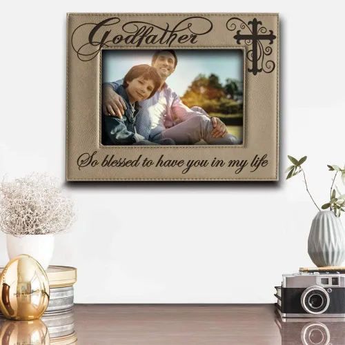 Miniatura 3 de BELLA BUSTA Portarretratos de espuma grabado para padrino con cruz (4 x 6 pulgadas, horizontal)