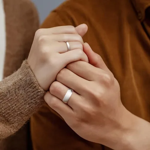Miniatura 44 de King Will Alianza de boda de acero inoxidable 316L para hombres y mujeres, anillo de boda de 0.31 a 0.315 pulgadas de ancho, chapado en negro