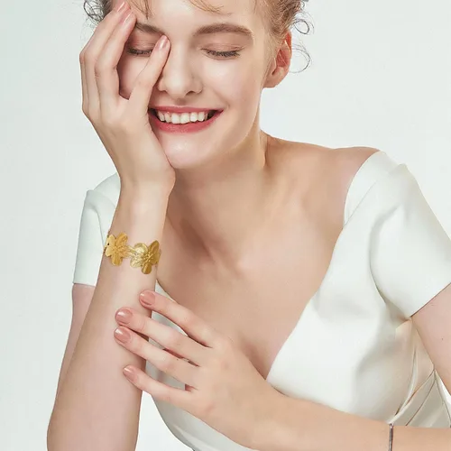 Miniatura 8 de Brazalete hueco de flor vintage dorada para mujer, pulsera abierta ajustable