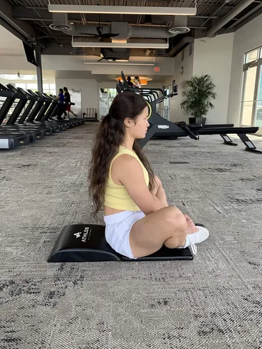 Miniatura 6 de Tapete para abdominales y ejercicios Athlos Fitness con protector para espalda baja, buen ejercicio para abdominales para un rango completo