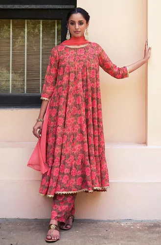 Miniatura 4 de Janasya Conjunto Kurta Embellecido con estampado floral digital rosa Georgette para mujer