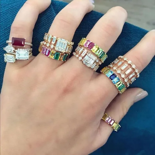 Miniatura 4 de Caiyao Anillo de boda con circonitas cúbicas cuadradas y pavimentadas de esmeralda verde chapado en oro joyería de baguette rectangular de corte