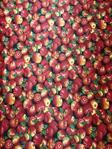 SAL TEX FABRICS, Impresión de tela de polialgodón de manzanas, elige entre 3 colores de fondo diferentes, se vende por yarda (negro)
