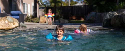 Miniatura 12 de Body Glove Paddle Pals - Chaleco salvavidas para niños aprobado por la Guardia Costera para aprender a nadar PFD