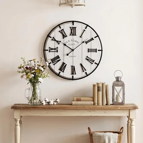 Miniatura 15 de EMAX HOME Reloj de pared grande de granja de 20 pulgadas, cara de grano de madera envejecida negra rústica con números romanos blancos, movimiento