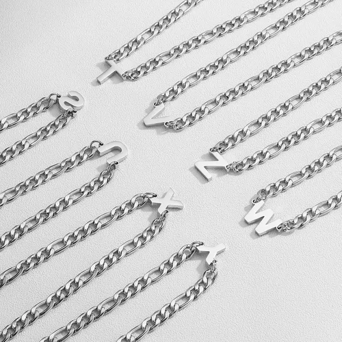 Miniatura 4 de GLITTO Collar de cadena Figaro con inicial A-Z para hombres, niños y mujeres, colgante de letra, acero inoxidable, 0.256in, 18+2 pulgadas, regalo