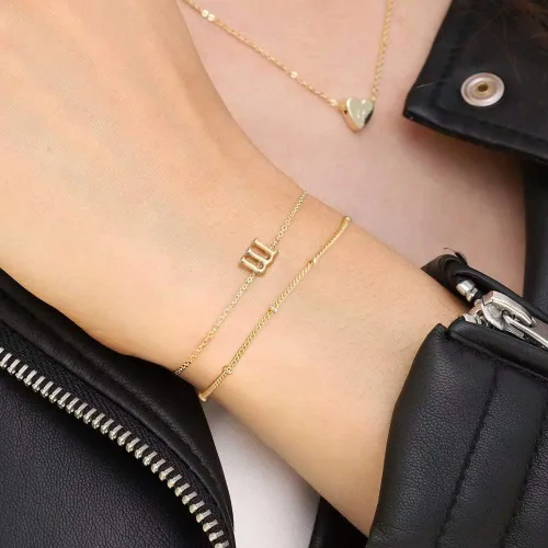 Miniatura 7 de Memorjew Pulseras con iniciales para mujer, chapados en oro de 14 quilates, pulseras con iniciales en capas para mujeres y niñas, regalos