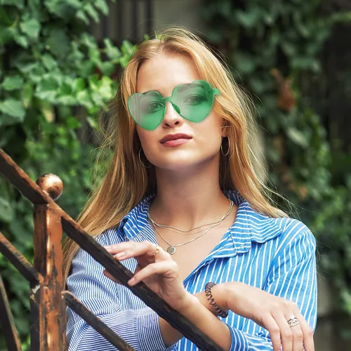 Miniatura 7 de Maxdot - Lentes de sol transparentes sin marco con forma de corazón para fiestas
