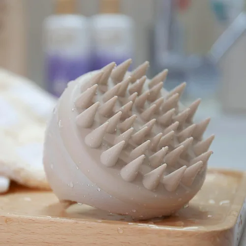 Miniatura 6 de Cepillo de champú con masajeador de cuero cabelludo Cepillo de limpieza del cabello Cerdas de silicona para exfoliar el cuero cabelludo para Beige